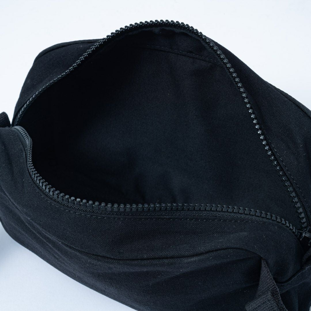 MARGARET HOWELL idea キャンパー ウエストバッグ 商品｜THE BAGMANIA