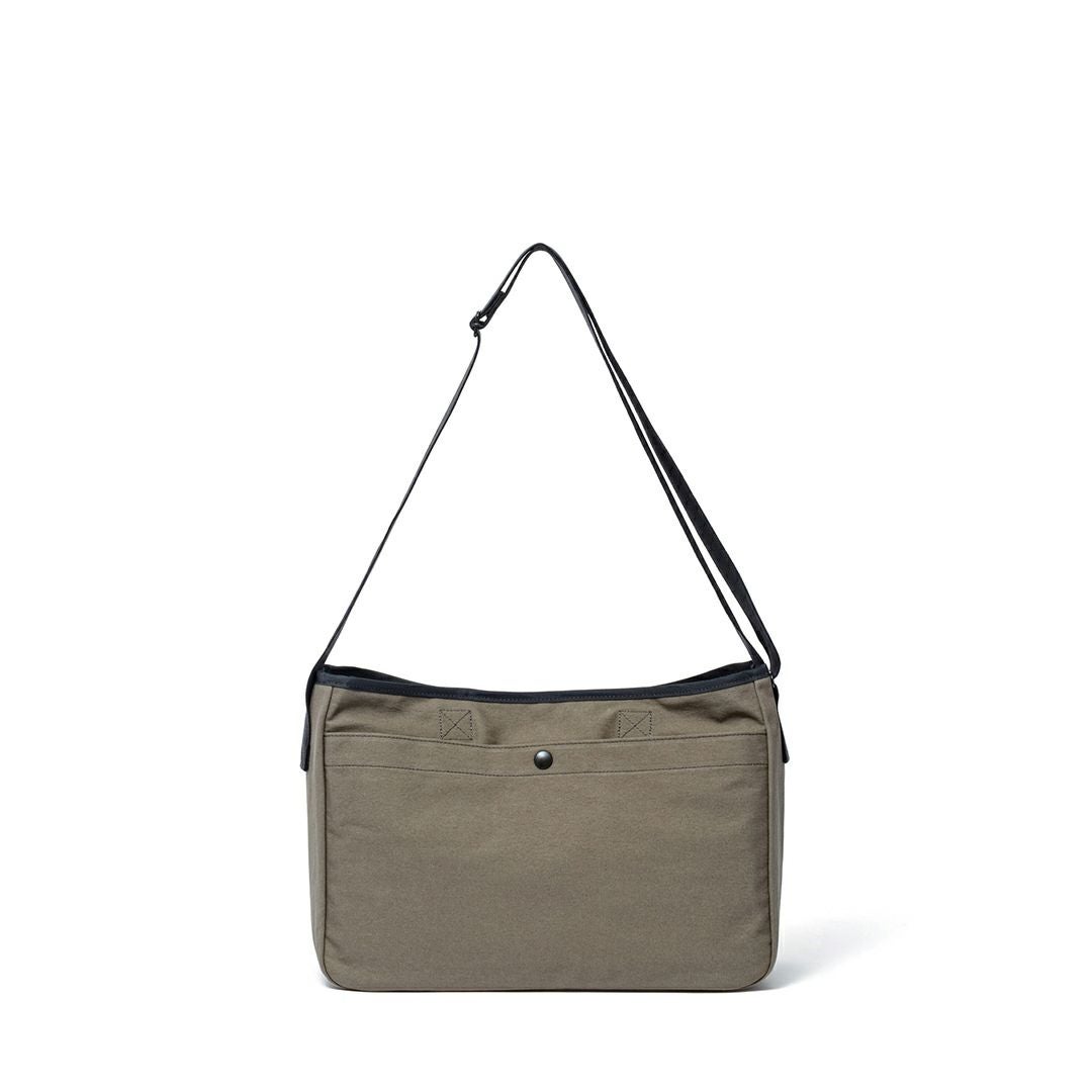 MARGARET HOWELL idea キャンパー ショルダー(S) 商品｜THE BAGMANIA