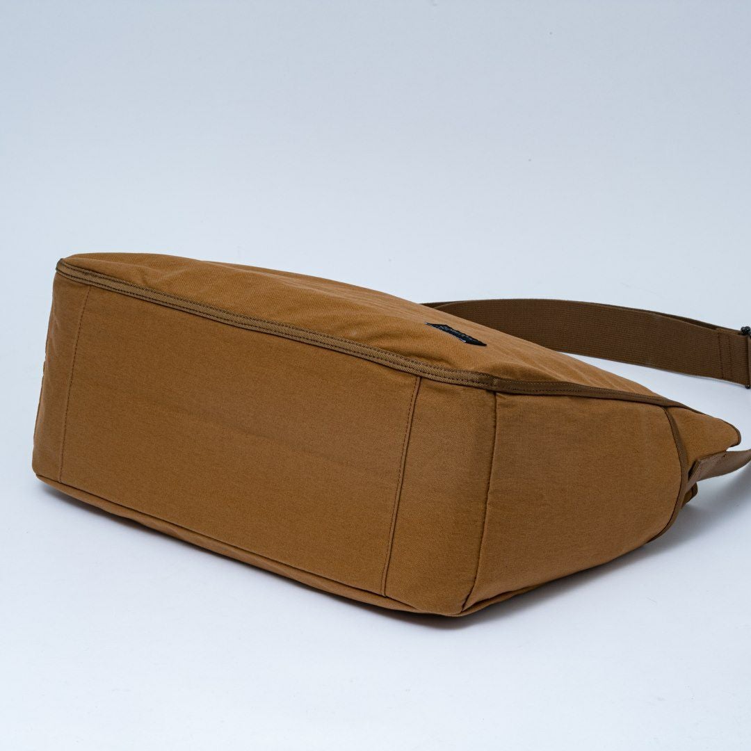 MARGARET HOWELL idea キャンパー ショルダー(M) 商品｜THE BAGMANIA