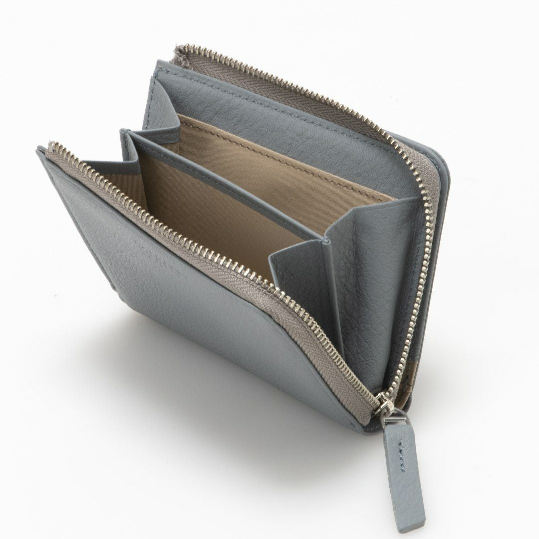 新品未使用　マーガレットハウエル　グレー レザー ギャルソン イルビゾンテ MARGARET HOWELL idea キール フラグメントケース 商品｜THE BAGMANIA