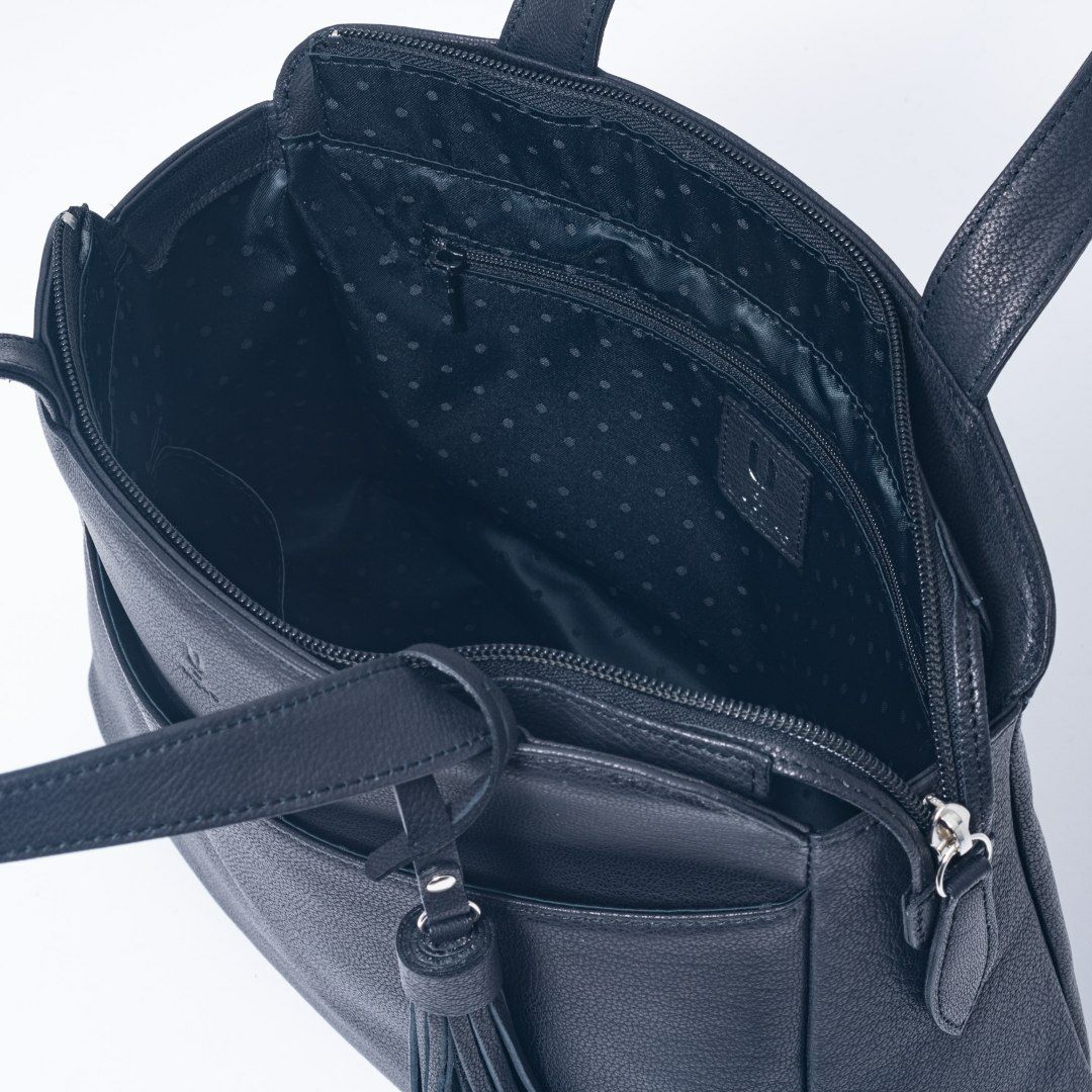  U by ungaro エヴァ トート ブラック