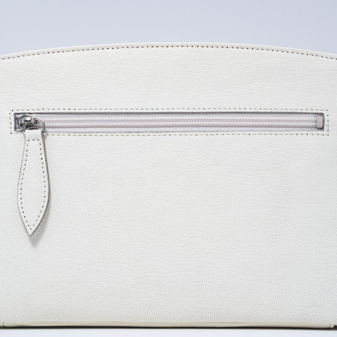  U by ungaro エヴァ ショルダー アイボリー