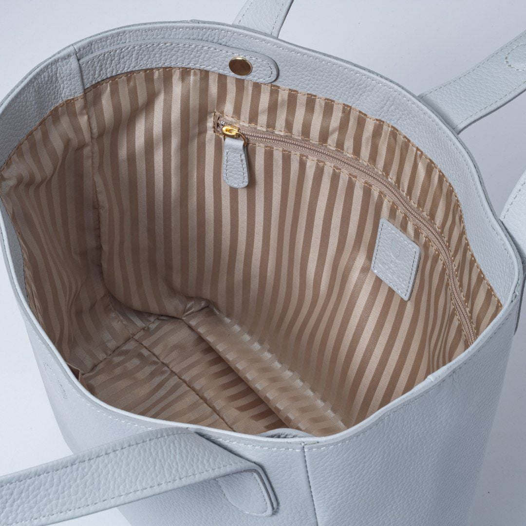  U by ungaro ドォックス トート ホワイト