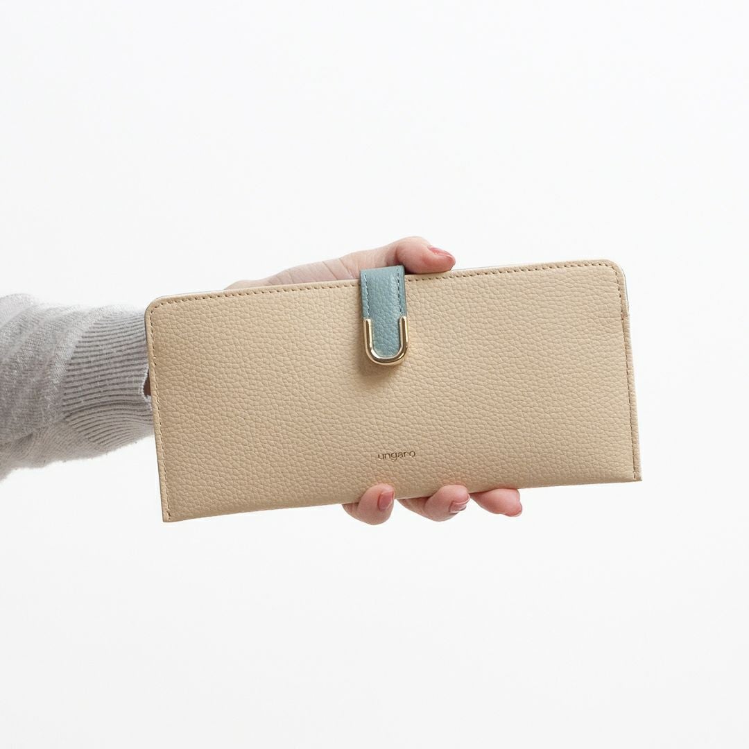 U by ungaro シルヴィー 薄型長財布