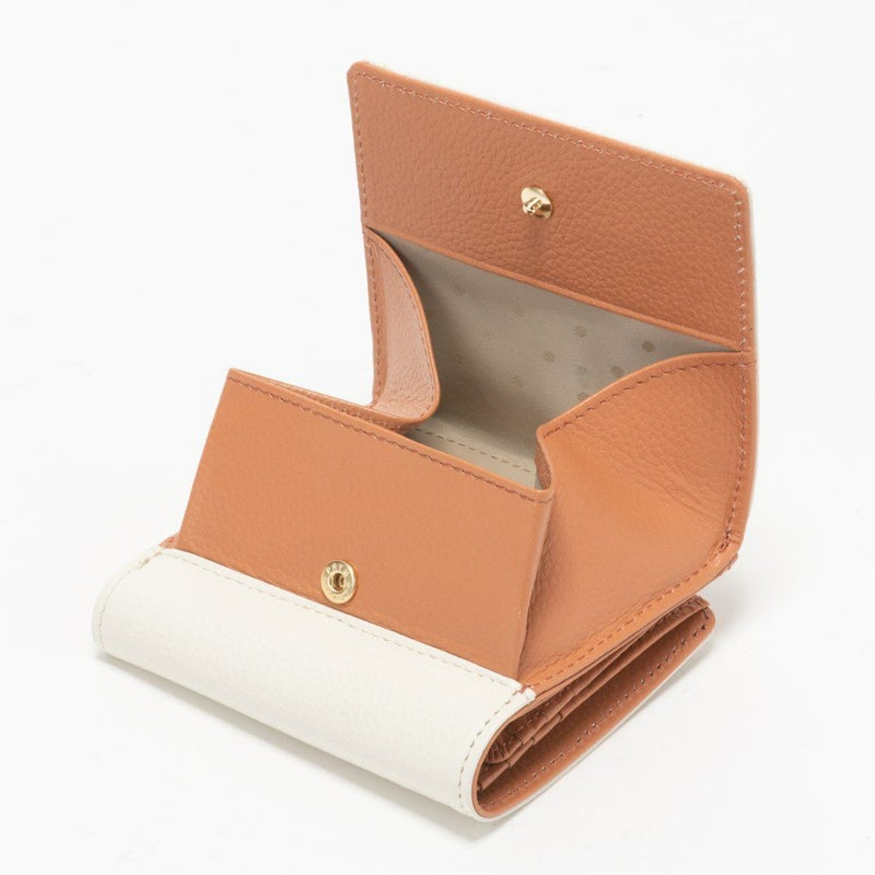 U by ungaroシルヴィー BOX折り財布 アイボリー