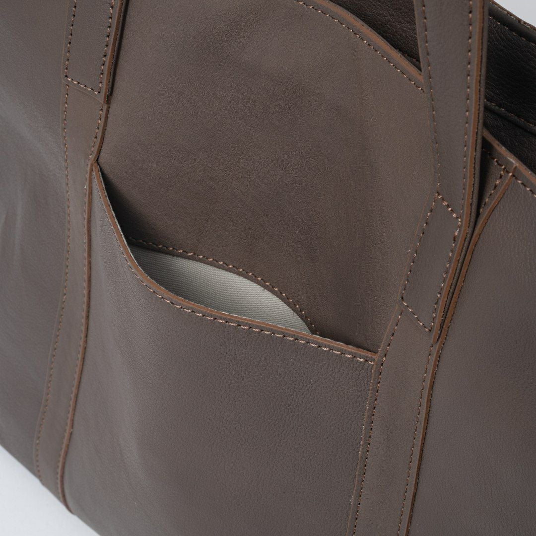 MARGARET HOWELL idea オークショット トート モカ