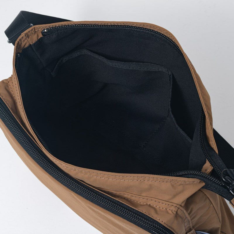 MARGARET HOWELL ideaヴィンテージライク サコッシュ ブラウン