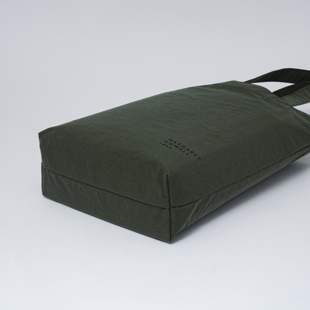 MARGARET HOWELL idea ケルプ トートバッグ(D) 商品｜THE BAGMANIA