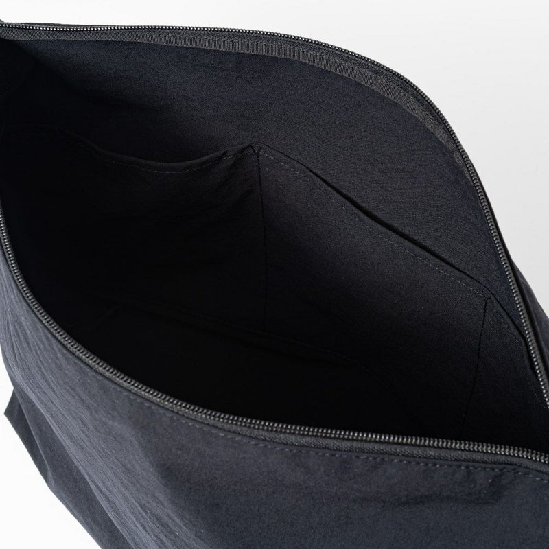 MARGARET HOWELL idea ケルプ ショルダーバッグ(C) ブラック