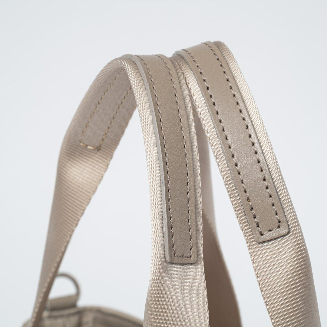 U by ungaro マノン 2WAYハンド ベージュ