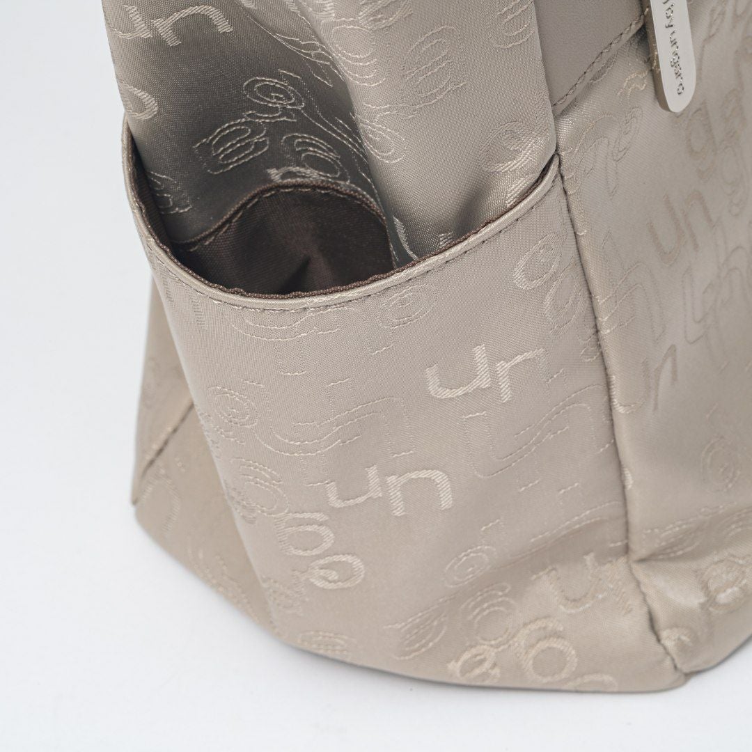 U by ungaro マノン 2WAYハンド ベージュ