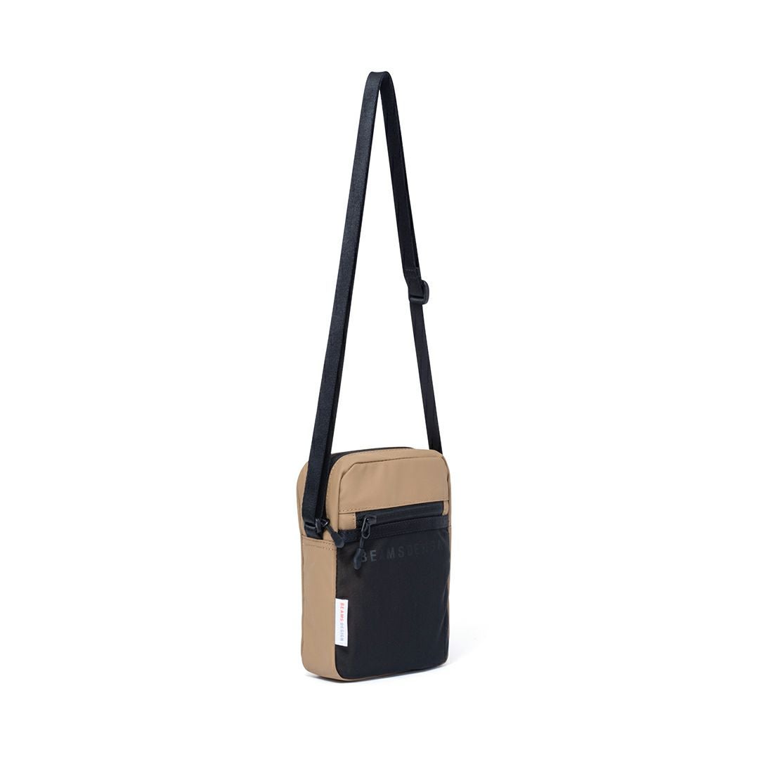 BEAMS DESIGN ELASTIC MESH ショルダーバッグ 商品｜THE BAGMANIA