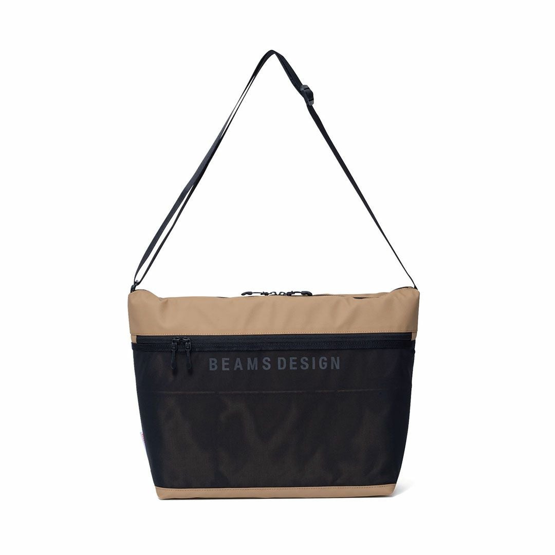 BEAMS DESIGN ELASTIC MESH ショルダーバッグ【BMMH0BSA】 サンドベージュ