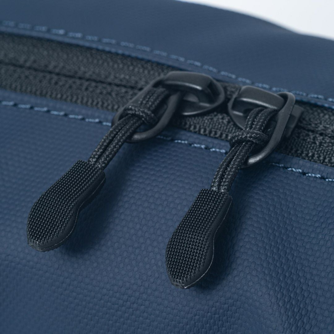 BEAMS DESIGN ELASTIC MESH ショルダーバッグ【BMMH0BSA】 ネイビー