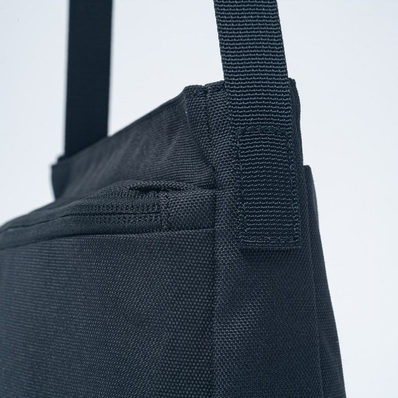 BEAMS DESIGN Every One サコッシュバッグ ブラック