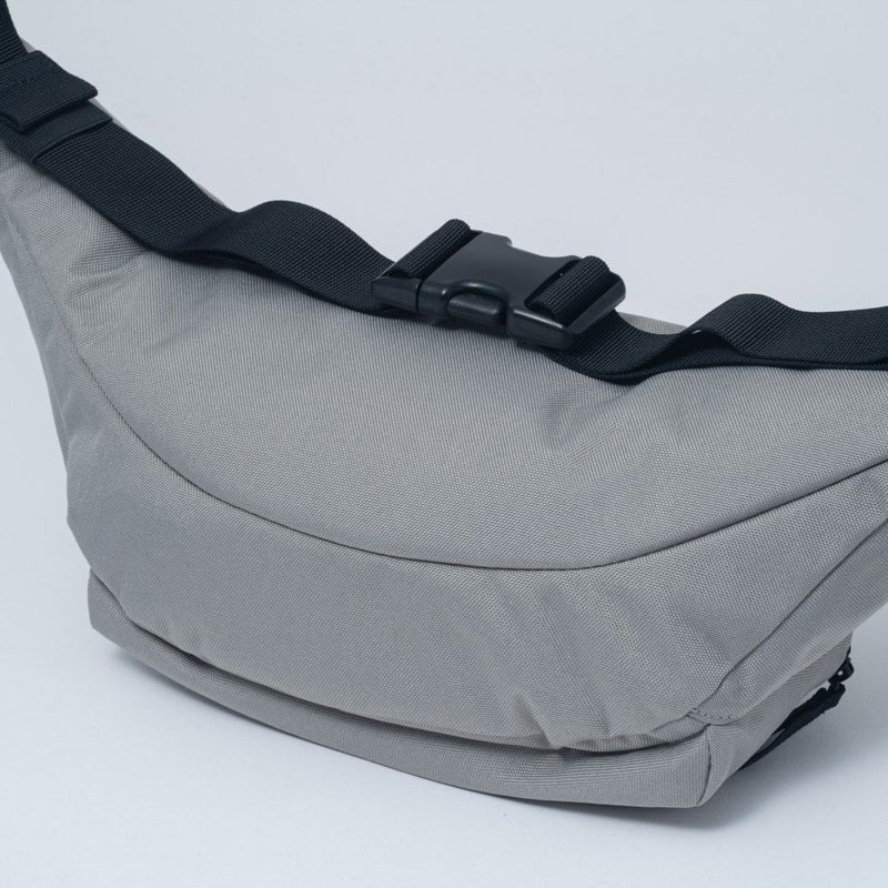 BEAMS DESIGN Every One 横型ボディバッグ グレー
