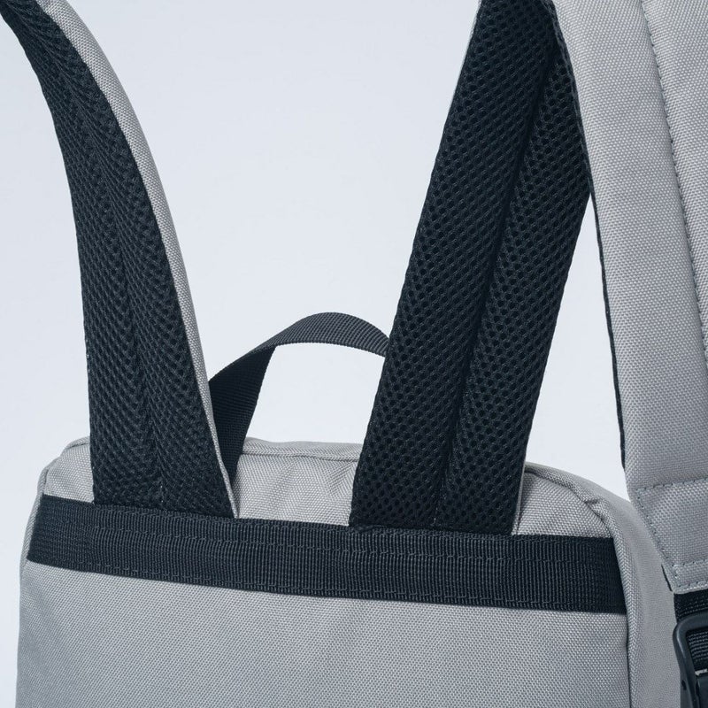 BEAMS DESIGN Every One バックパック グレー