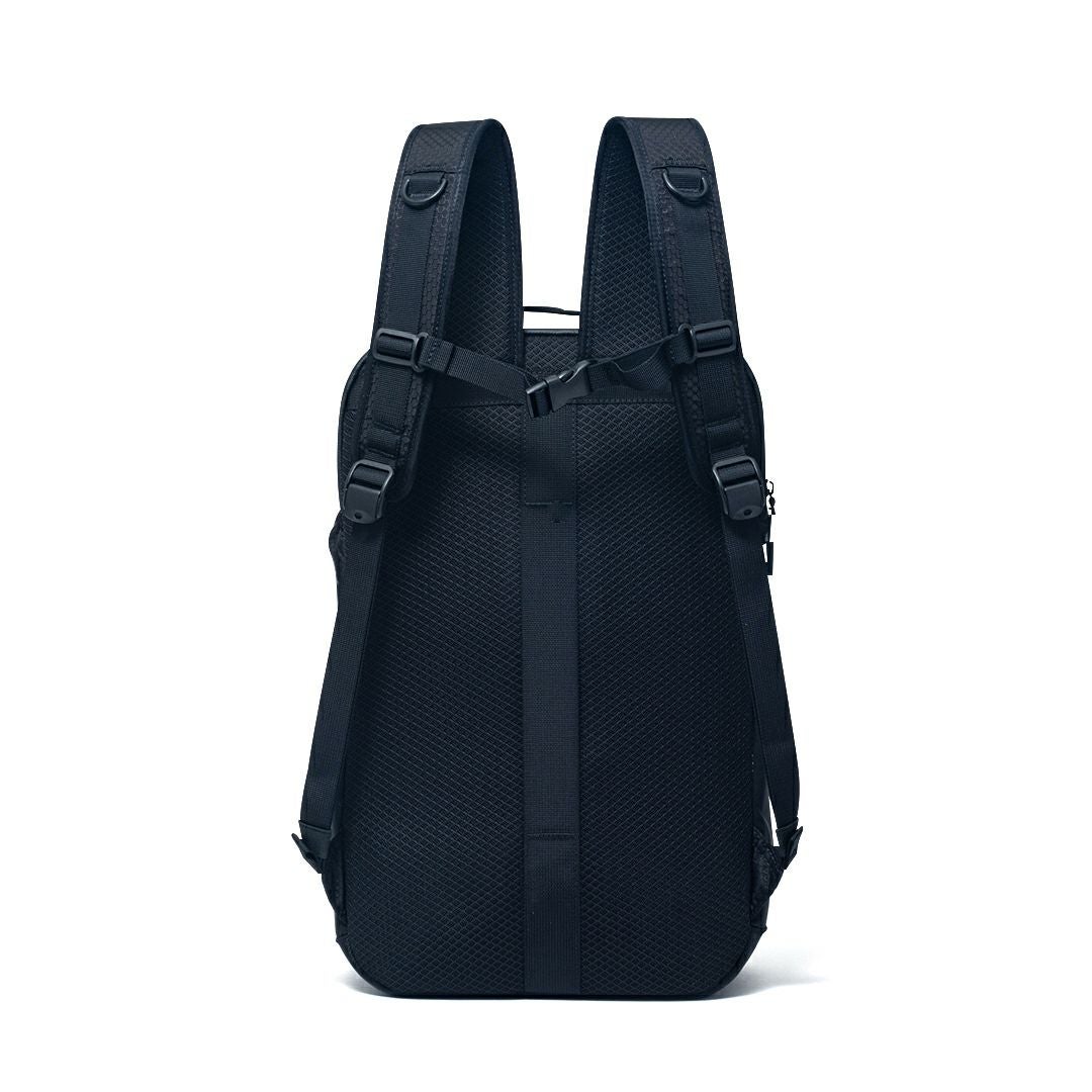 BEAMS DESIGN Waterproof バックパック(S) 商品｜THE BAGMANIA