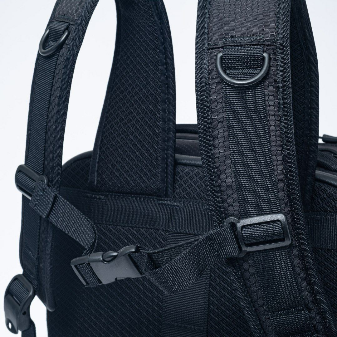 BEAMS DESIGN Waterproof バックパック(S) ブラック