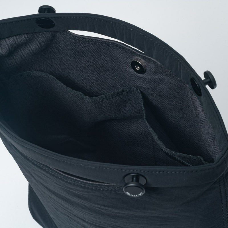 MANIUNO KAJIF トートバッグ(S) ブラック