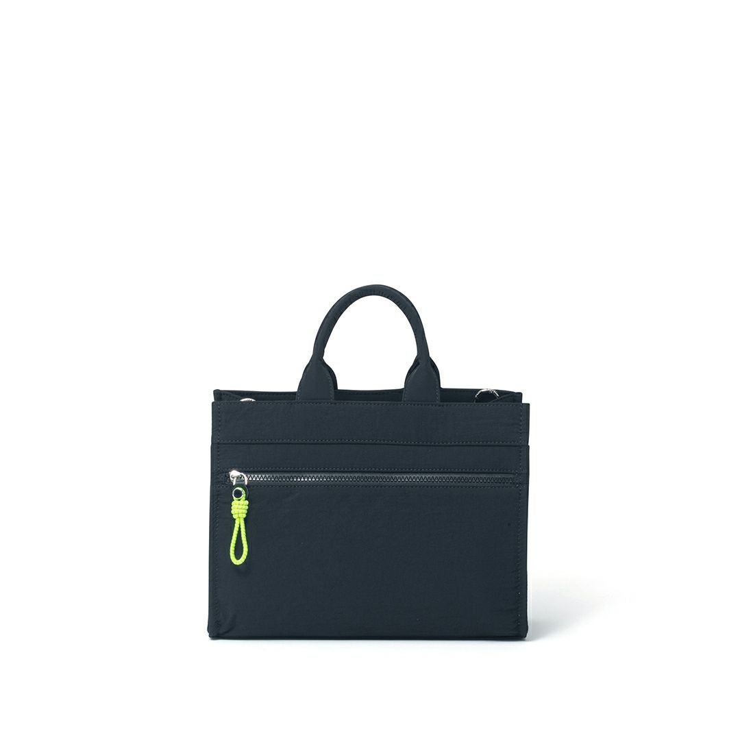 MANIUNO KAJIF スクエアミニトート(M) 商品｜THE BAGMANIA