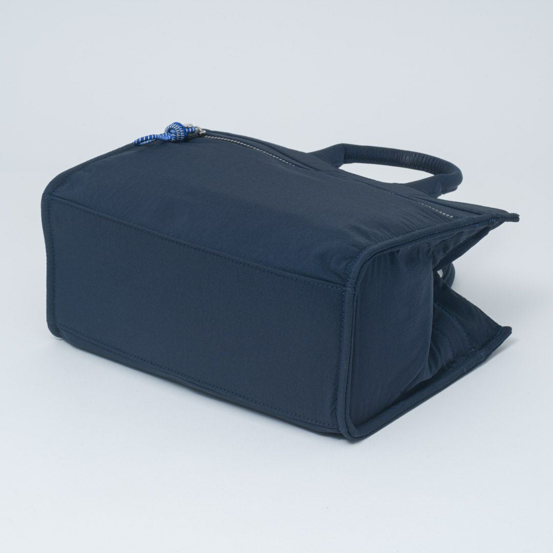 MANIUNO KAJIF スクエアミニトート(M) 商品｜THE BAGMANIA