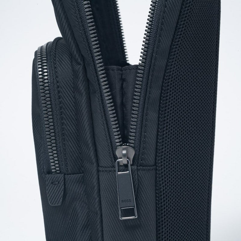 BOSS Catch ボディバッグ【HBMH5WS5】 ブラック