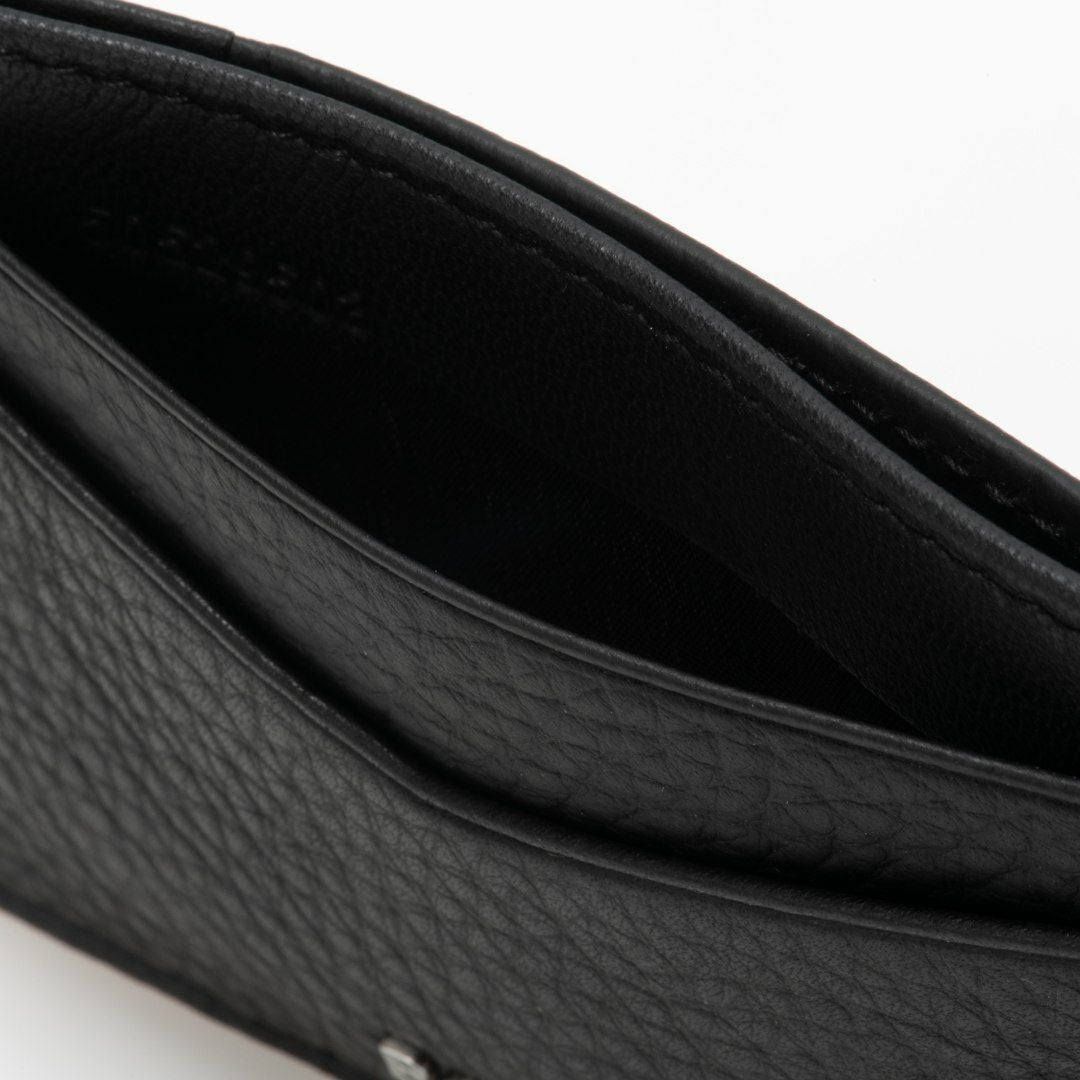 BOSS New Crosstown マルチケース【HBMW5YE3】 ブラック