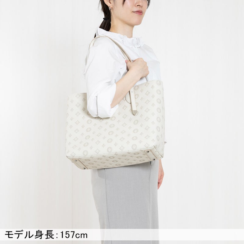 PATRICK COXリリーエンボス トート(L)