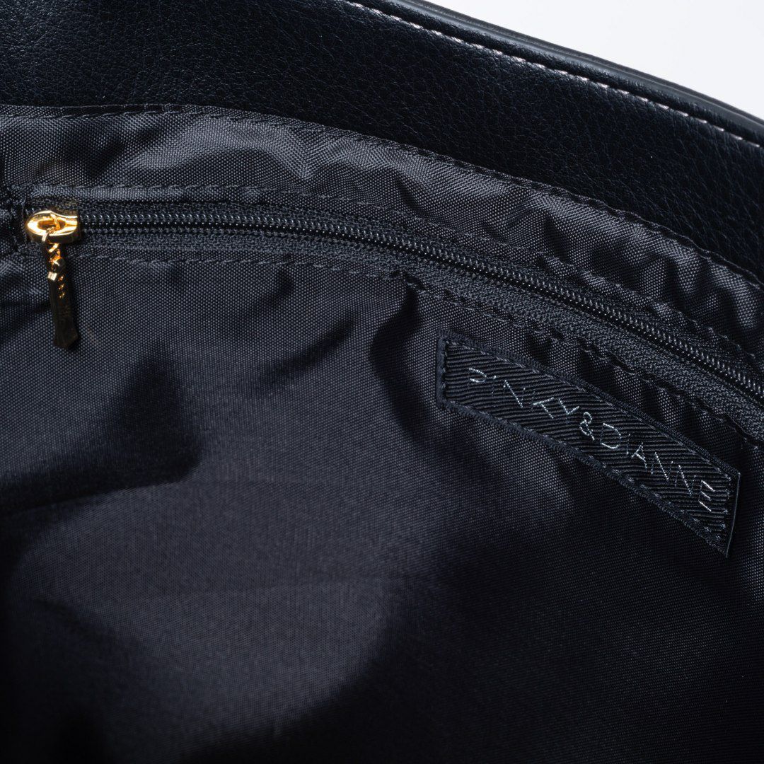 PINKY&DIANNE ピロー トート ブラック