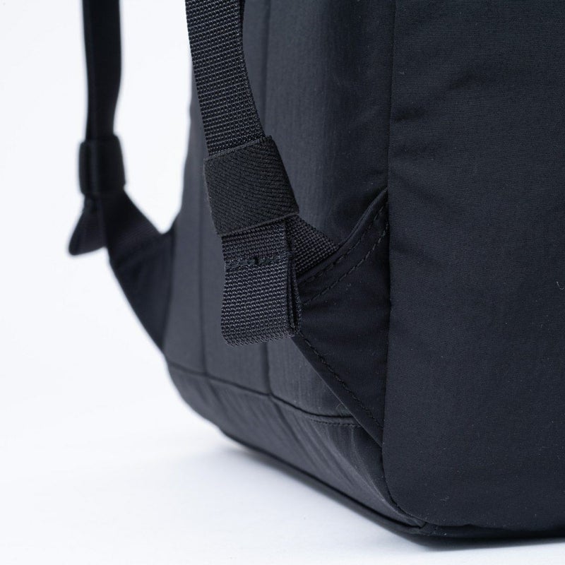 MARGARET HOWELL idea マドックス リュック ブラック