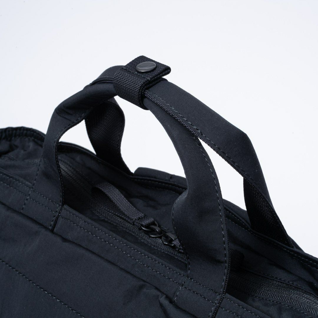 MARGARET HOWELL idea マドックス リュック ブラック