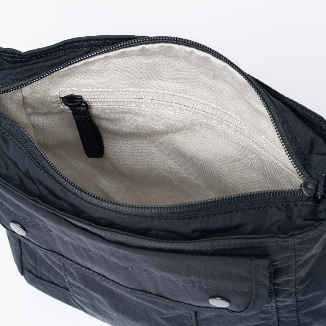 MARGARET HOWELL idea マドックス ショルダー 商品｜THE BAGMANIA