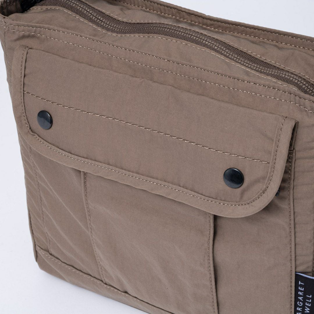 MARGARET HOWELL idea マドックス ショルダー 商品｜THE BAGMANIA