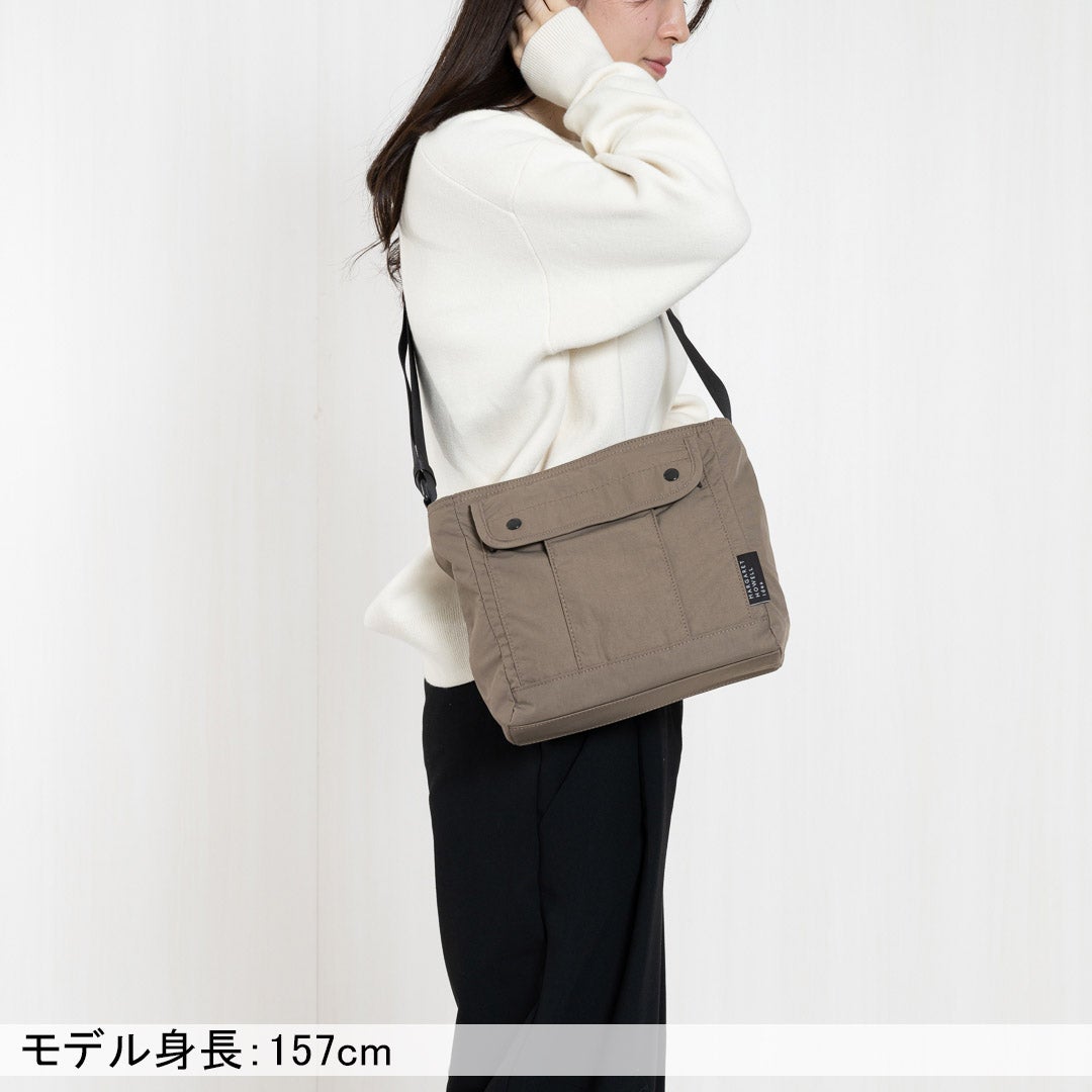 MARGARET HOWELL idea マドックス ショルダー