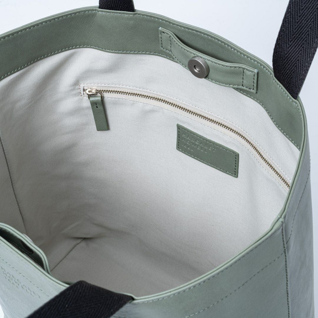 MARGARET HOWELL idea テュードル トート(M) ブルーグリーン