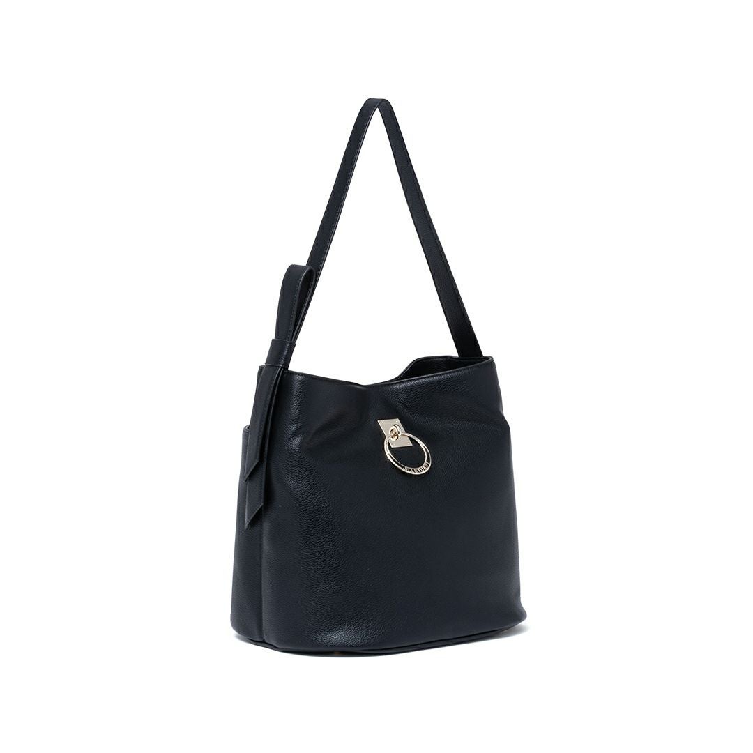 JILL STUART クレッセント ワンショルダー ブラック