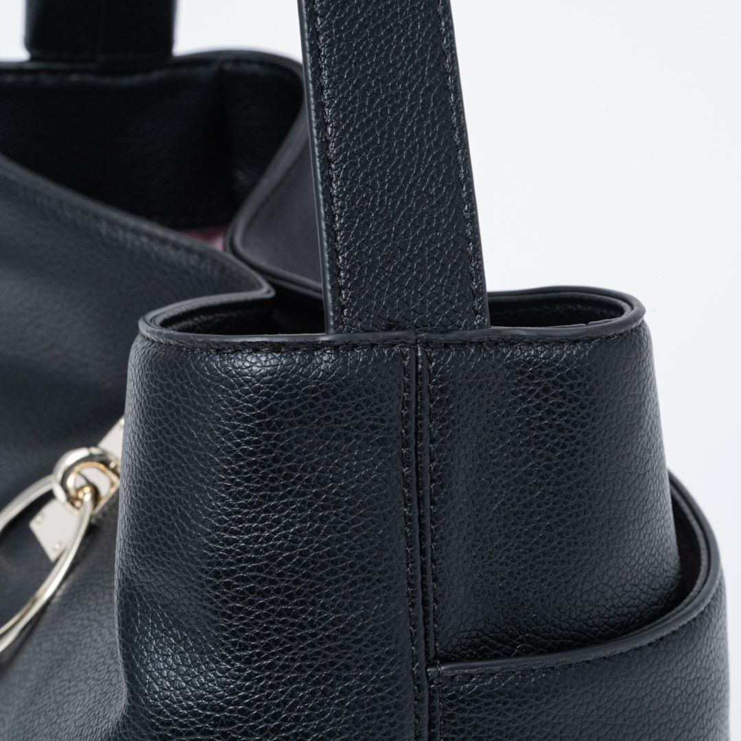 美品 JILLSTUART ジルスチュアート ワンハンドル ショルダーバッグ 黒 JILL by JILL STUART（ジルバイジルスチュアート） ハンドバッグ Wink