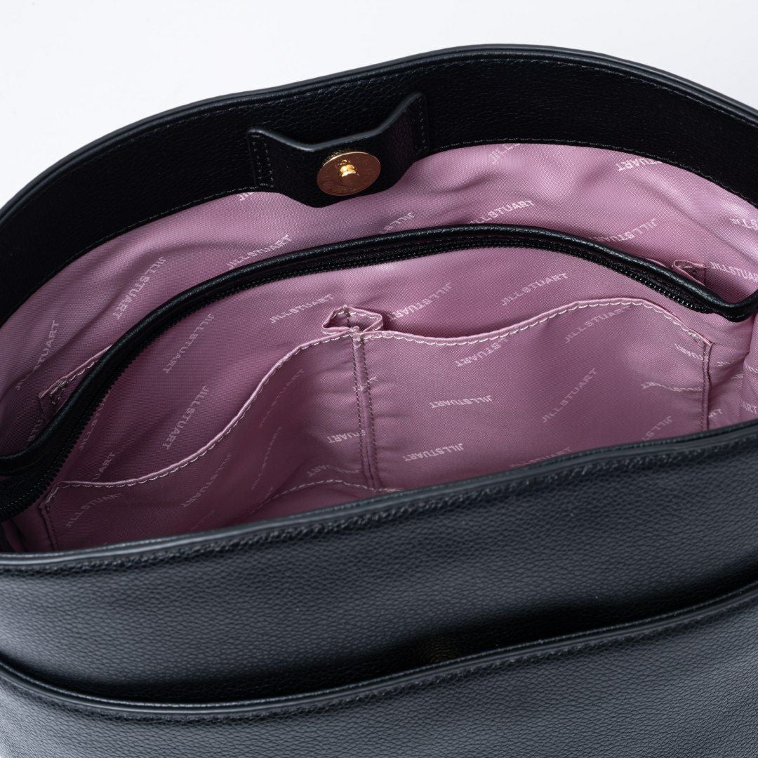 JILL STUART クレッセント ワンショルダー ブラック