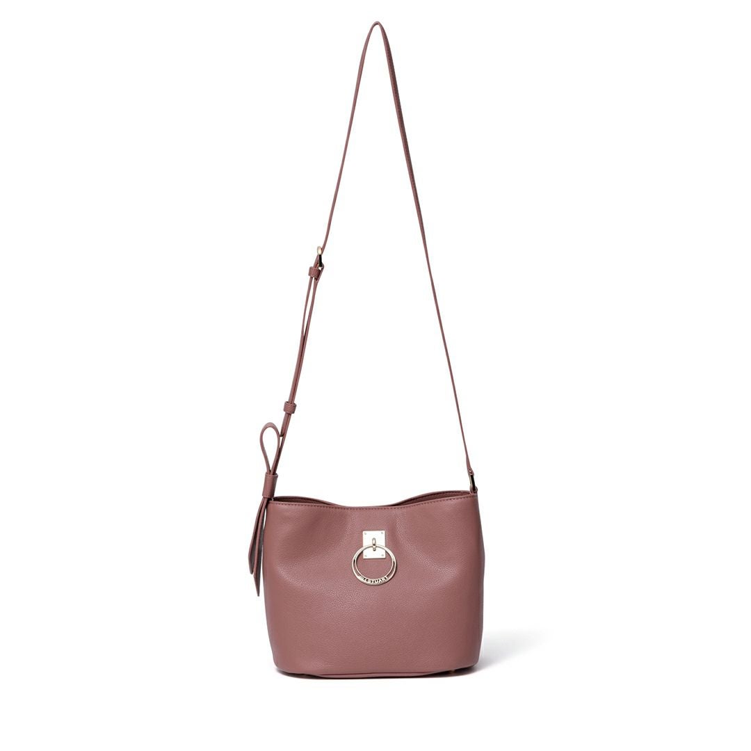JILL STUART クレッセント ショルダー 商品｜THE BAGMANIA
