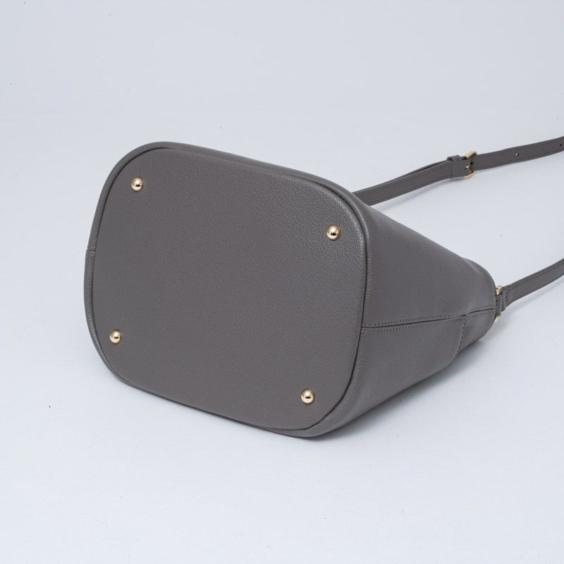 JILL STUART クレッセント ショルダー グレー