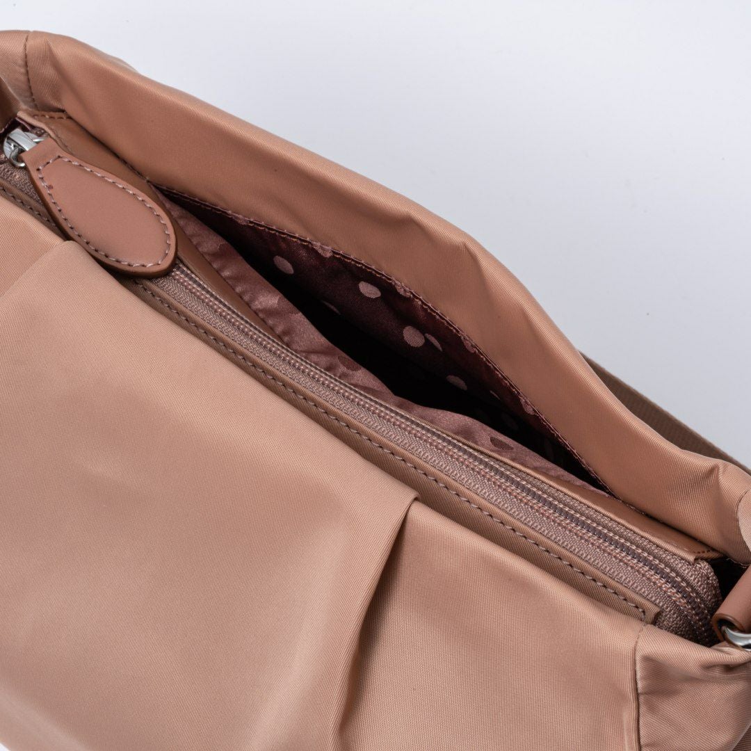 U by ungaro ベル ショルダー 商品｜THE BAGMANIA