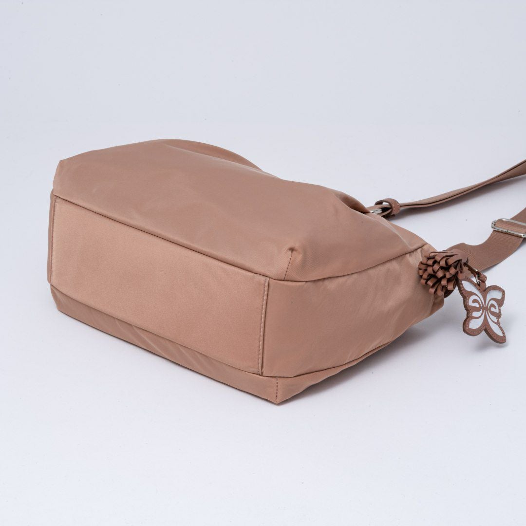 U by ungaro ベル ショルダー 商品｜THE BAGMANIA