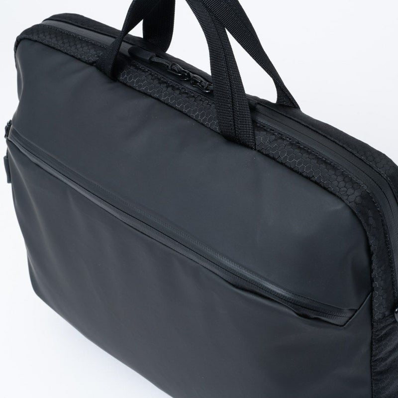 BEAMS DESIGN Watertight ブリーフケース(S)【BMMH5GT2】 ブラック