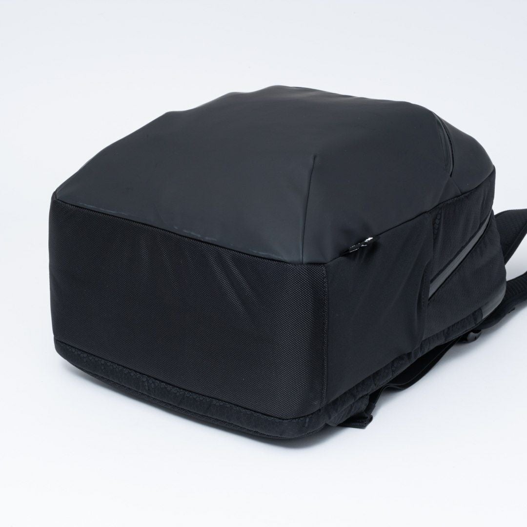 【希少】J Storm バッグ　BEAMS DESIGN 嵐 BEAMS DESIGN Watertight バックパック(M) 商品｜THE BAGMANIA