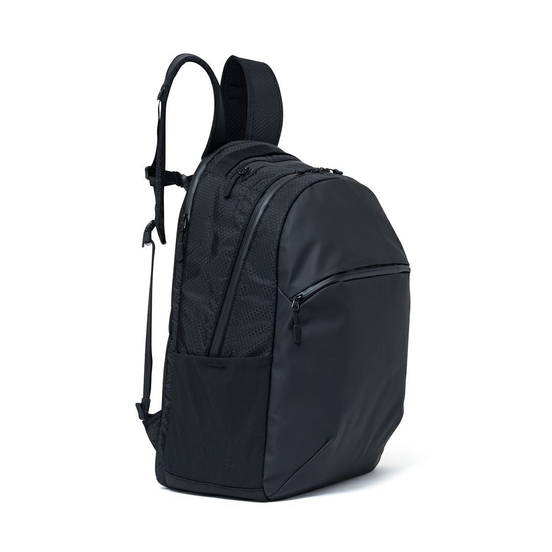 BEAMS DESIGN Watertight バックパック(L) 商品｜THE BAGMANIA
