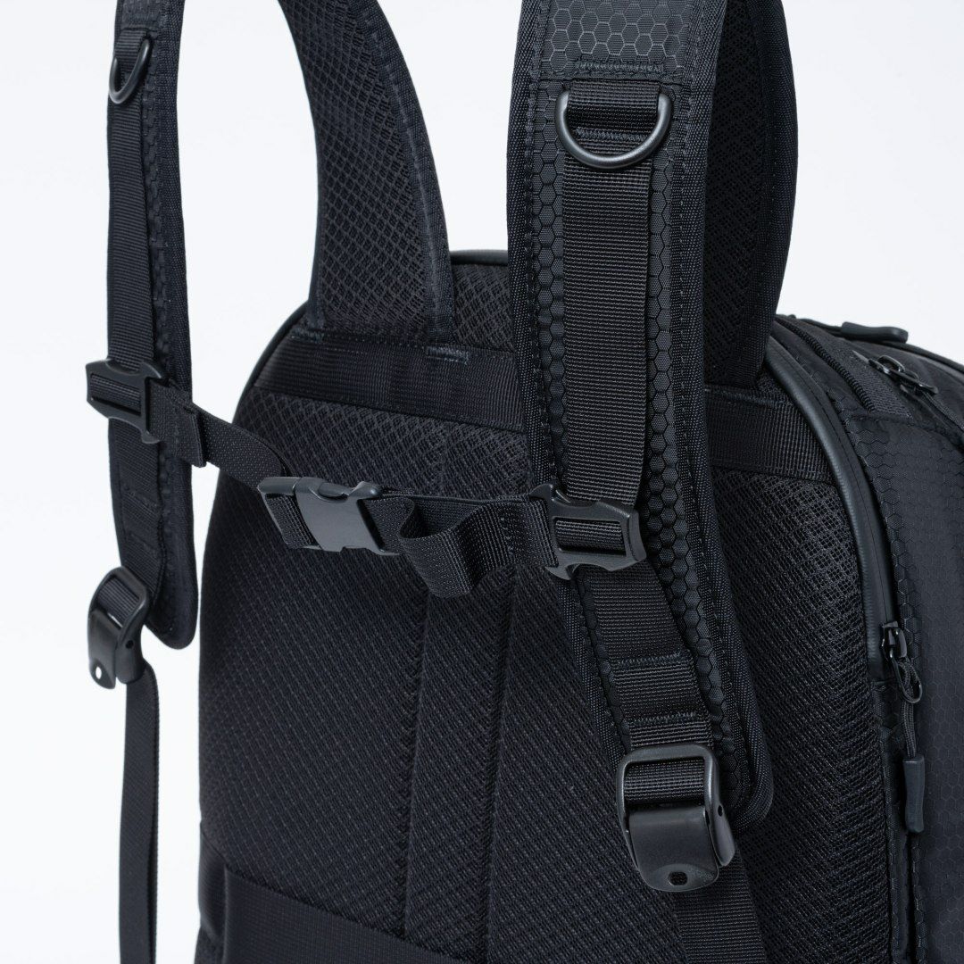 BEAMS DESIGN Watertight バックパック(L) 商品｜THE BAGMANIA