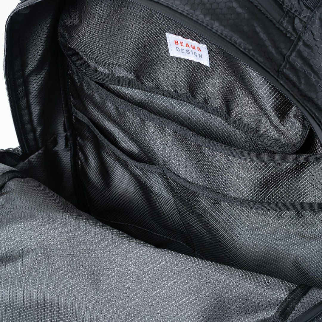 BEAMS DESIGN Watertight バックパック(L)【BMMH5GR2】 ブラック