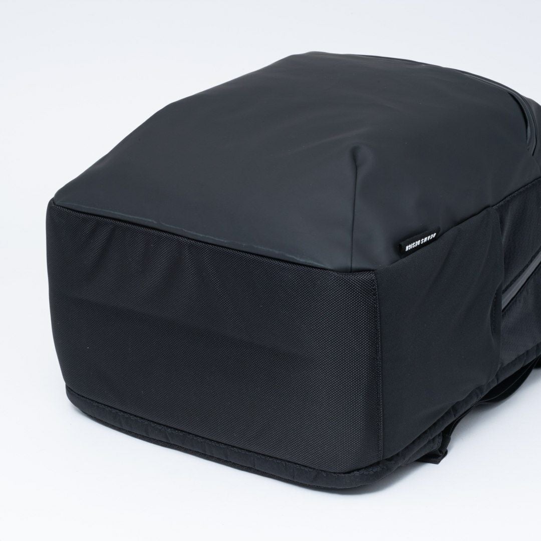 BEAMS DESIGN Watertight バックパック(L) 商品｜THE BAGMANIA
