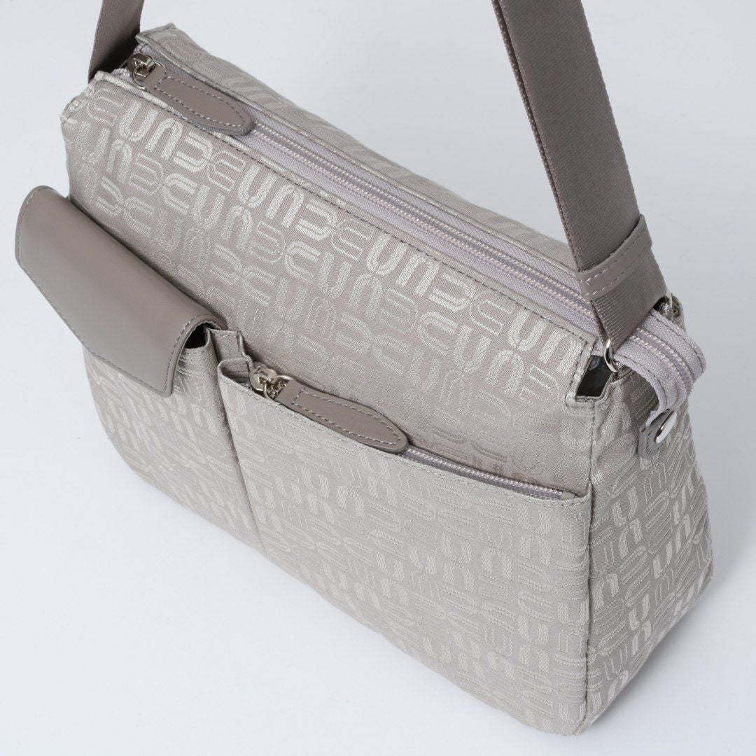 U by ungaroルイ ショルダー(M)ト ベージュ